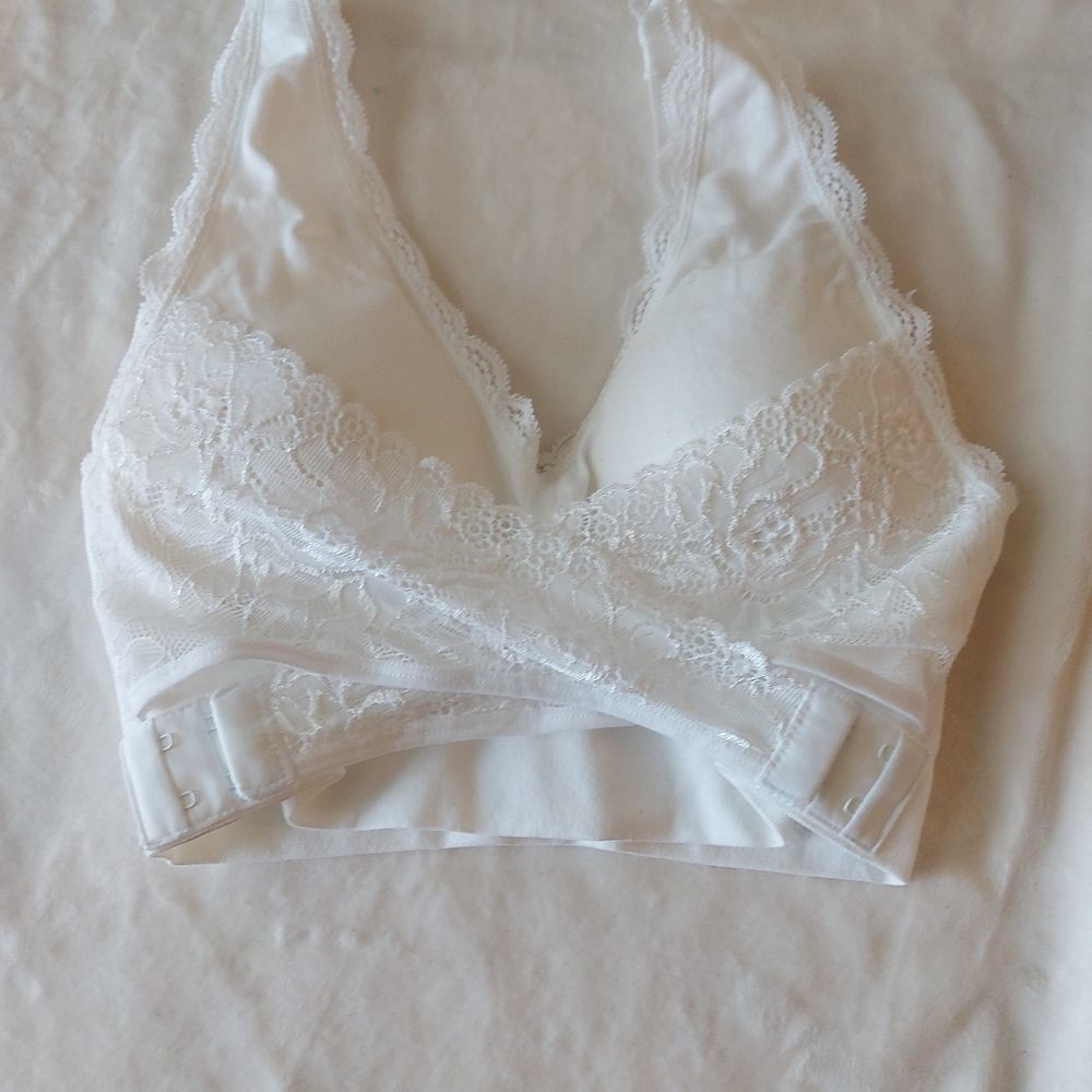CARAMIA Bra Size Small Please read description